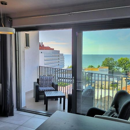 Apartament Wakacyjny Horyzont - Parking Gratis Międzyzdroje Zewnętrze zdjęcie